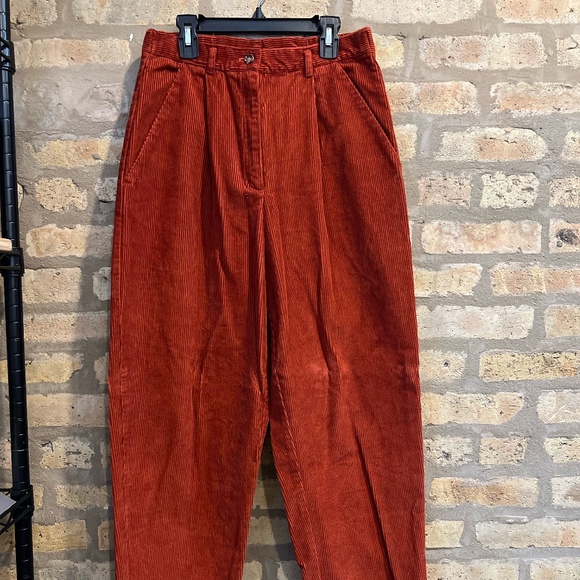 Chic & Unique Wide-Leg Corduroy Pants - Bryn Connelly (Size 8) - Picture 4 of 5